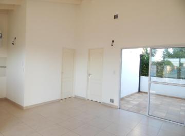 Departamento · 38m² · 2 Ambientes · 1 Cochera · Oportunidad! Depto. 2 Ambientes con Patio!