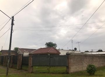 Casa de 4 ambientes, Almirante Brown · Casa en Venta