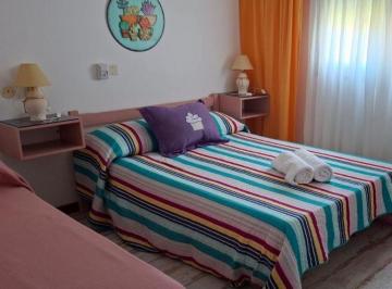 Hotel de 21 ambientes, Villa Gesell · Hosteria 2 Estrellas en Venta en Villa Gesell, Costa Atlántica