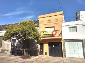 Casa · 163m² · 2 Dormitorios · 1 Cochera · Casa a La Venta Gualeguaychu