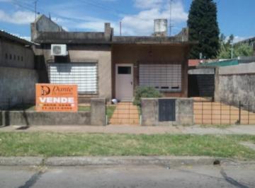 Casa · 100m² · 3 Ambientes · 2 Cocheras · Casa en Venta en San Justo