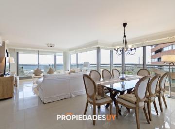 Foto1 · Apartamento en Venta en Brava Punta del Este.
