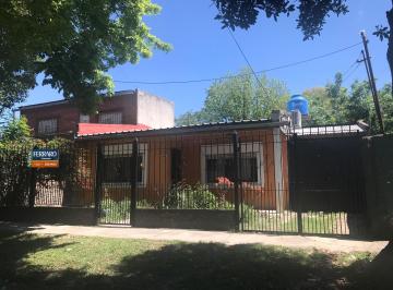 Casa de 4 ambientes, Almirante Brown · Casa en Venta