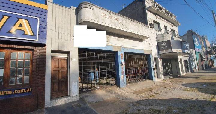 Local comercial · 104m²