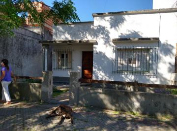 Casa de 3 ambientes, Lomas de Zamora · Venta de Casa en Lomas de Zamora