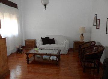 PH de 3 ambientes, Quilmes · Casa P H Venta en Barrio Parque