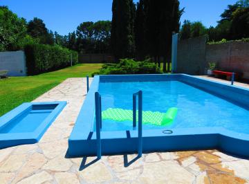 Quinta vacacional de 4 ambientes, Berazategui · Quinta Venta + 2.280 m + Piscina + Quincho + Casa. Calle 369, Ranelagh