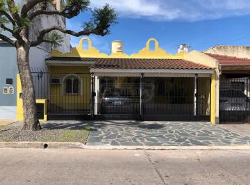 BAT-BAT-2613_2 · Casa 3 Ambientes. | Falucho Al 100