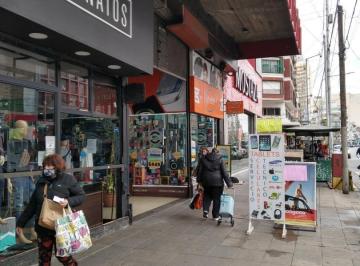 Local comercial · 32m² · Local 12 de Galeria Acapulco en Avellaneda Centro