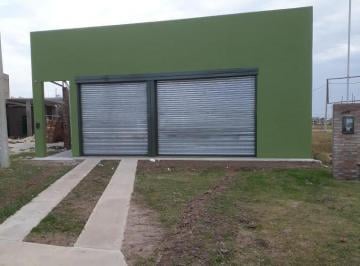 Bodega-Galpón · 170m² · 2 Ambientes · Galpón - Alvear