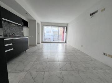 Departamento de 2 ambientes, Núñez · Hermoso 2 Amb. Contrafrente con Balcon y con Cochera Fija en Nuñez!