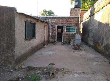 Casa de 3 ambientes, Hurlingham · Casa PH en Venta en Morris