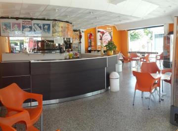 Local comercial · 120m² · Amplio Local en Zona Comercial