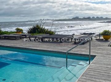 Foto1 · Hermosa Casa en Venta en Punta del Este.
