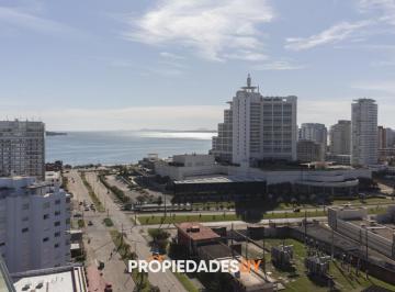 Foto1 · Apartamento en Venta y Alquiler en Mansa Punta del Este, 3 Dorm., 4 Baños