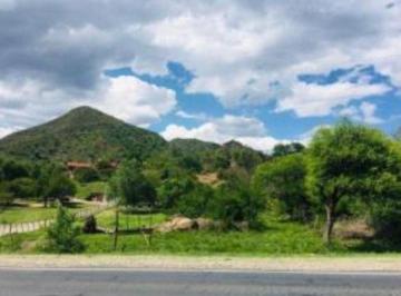 Terreno Venta 82978m²  · Venta Campo Comercial Sobre Ruta N5 - Villa General Belgrano - Inv0052
