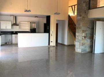 Departamento · 210m² · 5 Ambientes · 2 Cocheras · Departamento en Venta