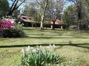 Casa · 290m² · 9 Ambientes · Importante Casa en Venta Club de Campo El Moro Marcos Paz