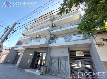 Departamento · 52m² · 3 Ambientes · 1 Cochera · 3 Amb Doble Balcon y Cochera Cubierta - con Renta