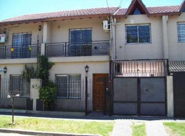 Casa de 4 ambientes, Quilmes · Duplex en Venta en Quilmes Oeste.