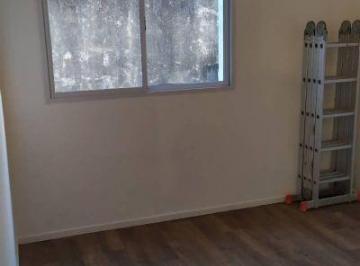 FRC-FRC-19_2 · Av San Martin 5700 V Devoto PH 1amb U$145.000 Apto Prof