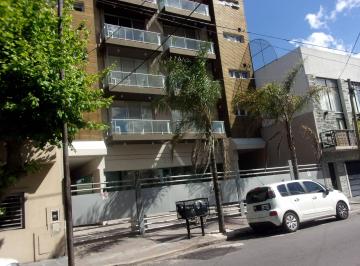 Departamento de 3 ambientes, Quilmes · Tres Ambientes con Cochera en Quilmes Centro.