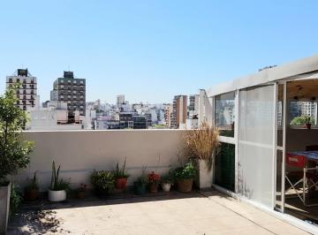 Departamento de 3 ambientes, Caballito · Impecable Semipiso con Gran Terraza Propia, Galeria con Parrilla y Cochera