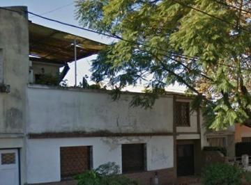 Casa · 4 Ambientes · 1 Cochera · Casa - Lomas de Zamora Este