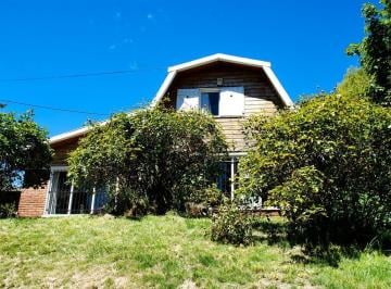 Casa · 110m² · 5 Ambientes · Céntrica Casa en Venta