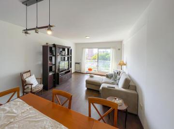 Departamento · 85m² · 4 Ambientes · 1 Cochera · 2 Dorm. con Cochera y Cocina Separada