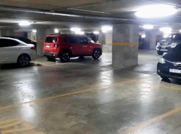 Garage · 12m² · Excelente Oportunidad - Venta Cochera - Molina Ciudad - Barracas