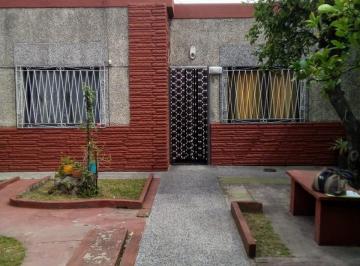 GIG-G2G-3817_2 · Casa 4 Ambientes. | Dean Funes Al 3900