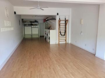 Oficina comercial · 50m² · PH Sin Expensas Sobre Av Maipu Ideal Oficina