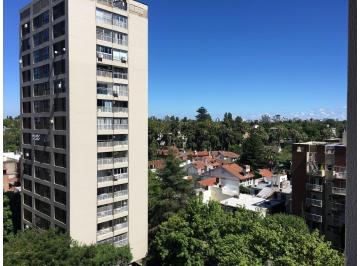 Departamento · 41m² · 2 Ambientes · 1 Cochera · Impecable 2 Ambientes en El Bajo de Vicente Lopez, Piso Alto