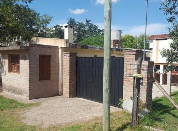 Casa · 95m² · 4 Ambientes · Vendo Casa en Unquillo!b Residencial!3dorm!apta Credito!