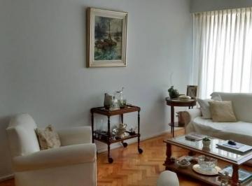 Departamento · 61m² · 3 Ambientes · Retasado_3 Ambientes, Mucha Luz, Ideal Estudiantes.