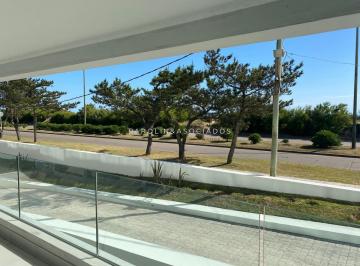 Foto1 · Apartamento en Venta Frente La Mar en Punta del Este.