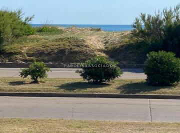 Foto1 · Apartamento en Venta de 3 Dorm. en Edificio Horizonte, Punta del Este.