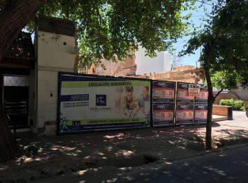 Terreno , Ciudad de Mendoza · Lote Barrio Bombal Sobre Yrigoyen