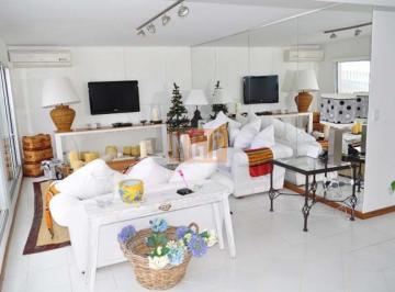 Foto1 · Apartamento en Brava, 4 Dorm. *
