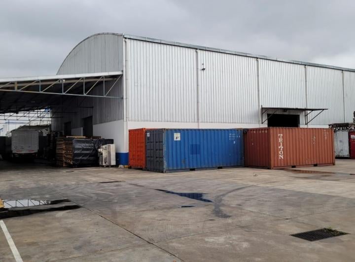 Depósito · 4100m²