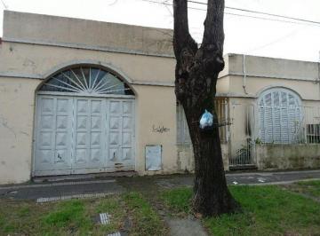 Casa · 110ha · 4 Ambientes · 1 Cochera · Casa 4 Ambientes. | Lacroze 6915