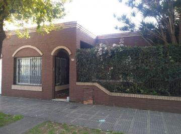 YAR-YAR-17557_2 · Casa 5 Ambientes. | Miguel Angel - (3f) 4937
