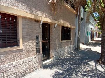 Departamento de 3 ambientes, Córdoba · 2 Dor. // Dúplex. // Mariano Moreno 749// Sin Expensas. // Balcón - Asador