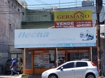 GEP-GEP-1064_2 · Local, Vivienda Ubicado a 2 Cuadras Plaza/ Zona C1