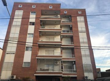 Departamento de 2 ambientes, La Matanza · Departamento de 45 m² con 1 Dormitorio en Alquiler en Ramos Mejía