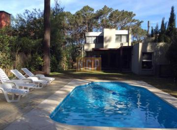 Foto1 · Hermosa Casa en Alquiler en Montoya
