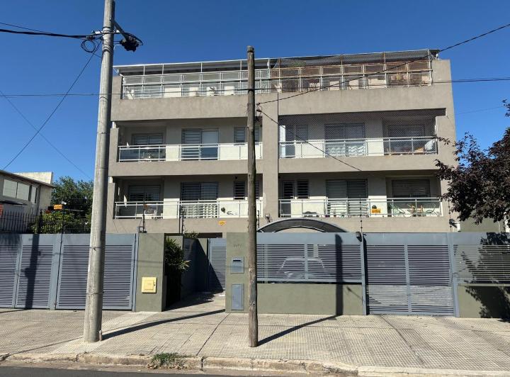 Departamento · 53m² · 2 Ambientes · 1 Cochera