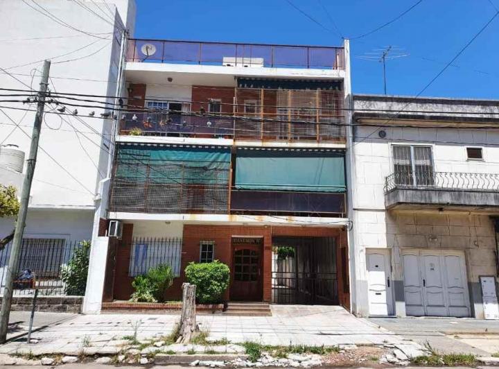 Departamento · 48m² · 3 Ambientes · 1 Cochera