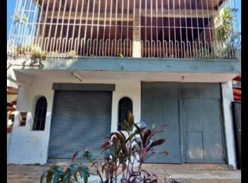 ARQ-ARQ-128_2 · Venta de Casa Tipo Duplex a Refaccionar!
